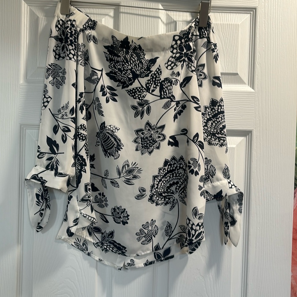 Off Shoulder Floral Top